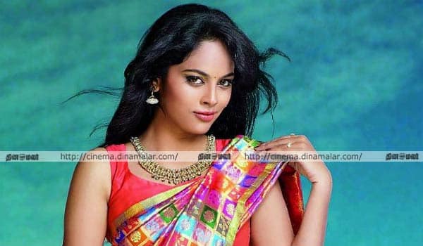 Nanditha-stays-only-in-hotels