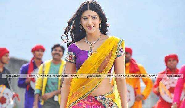 Shruti-is-getting-good-feedback-about-the-teaser-of-Gabbar-Is-Back