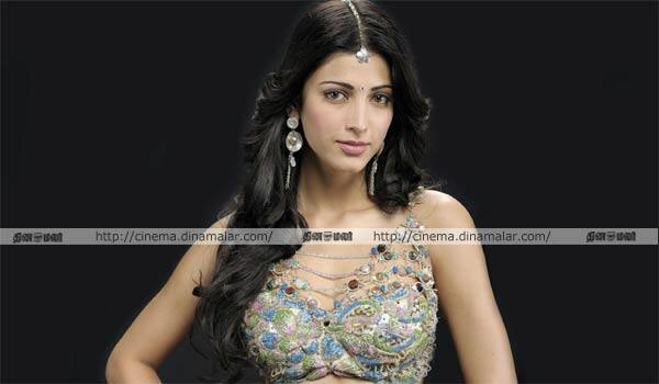 The-real-reason-that-Shruti-hassan-out-from-karthi-and-nagarjuna-film
