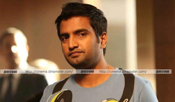 Santhanam-differenciates-Job-and-relationship