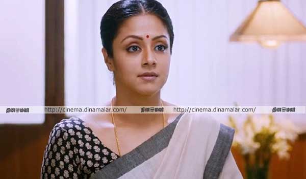 Jyothika-gives-interview-in-Television