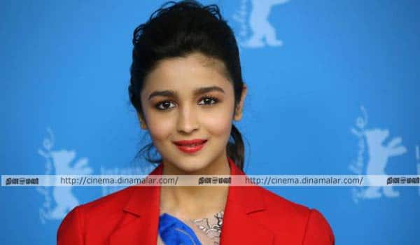 Alia-will-be-seen-playing-the-role-of-a-Bihari-immigrant-in-Udta-Punjab