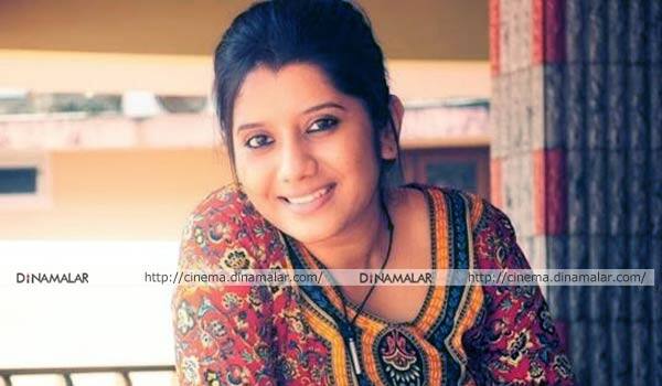 TV-anchor-Priyanka-deshpande