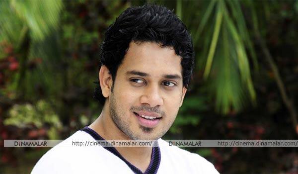 Bharath-happy-for-their-movie-first-look-release-on-his-birthday