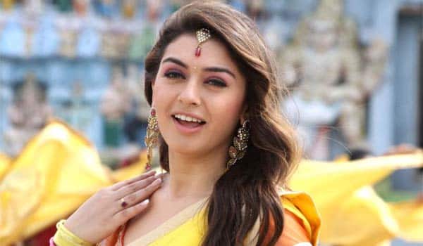hansika-helps-to-cancer-affected-women