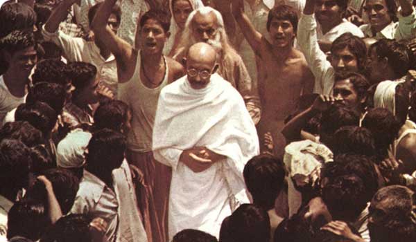Oct-2--Free-show-for-Gandhi-movie