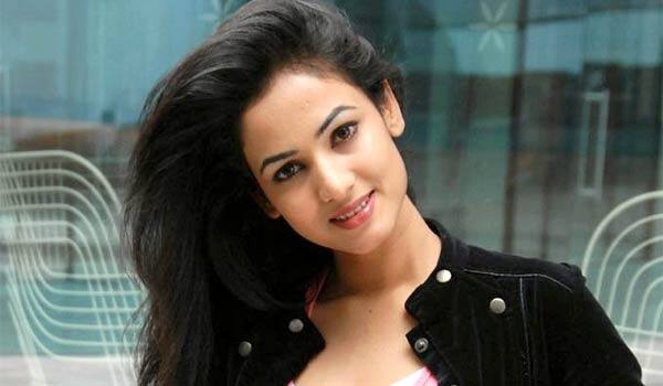 Sonal-Chauhan-expecting-new-movies