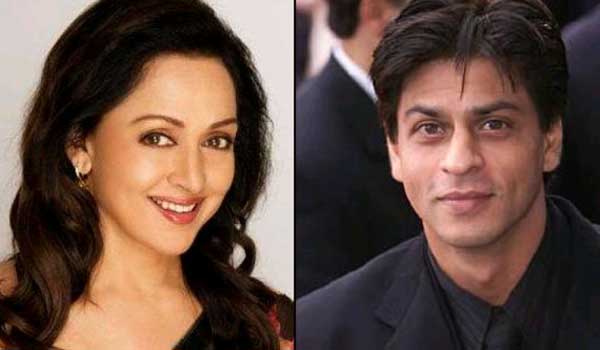 Hema-Malini-now-comes-in-support-of-Shahrukh-Khan