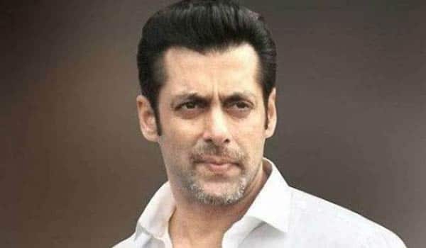 Salman-have-two-different-looks-in-Sultan