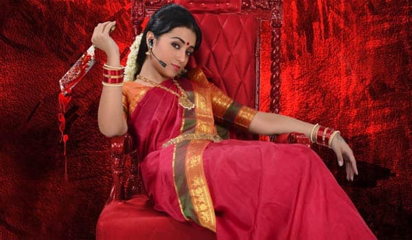 Trisha-act-as-comedy-role-in-Nayaki
