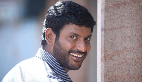 Vishal-helps-Rajapalaym-people-to-construct-Toilet