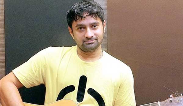 Vishal-Chandrasekar-becomes-bussiest-music-director