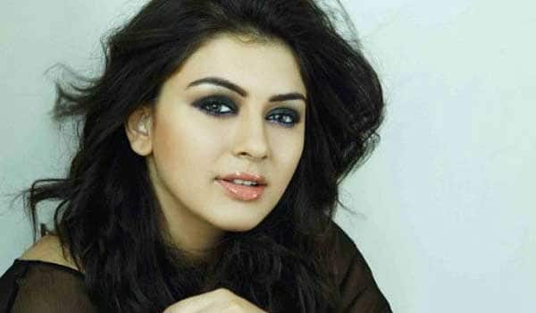 Hansika-consentrate-in-stories