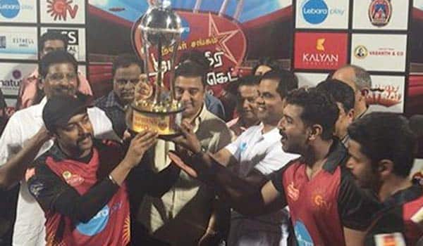 Nadigar-Sangam-Natchathira-Cricket---Suriya-team-won-the-title