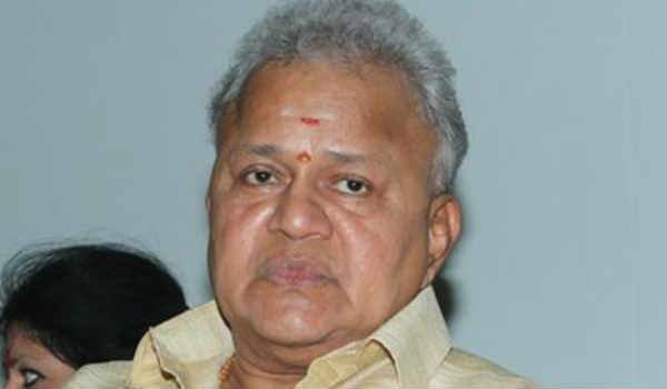 do-not-leave-your-parents-in-old-age-home-by-radha-ravi