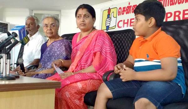 Please-help-to-find-my-son-says-Madhans-mom