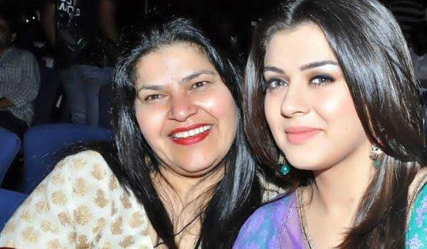 Hansika-mom-leave-manager-post