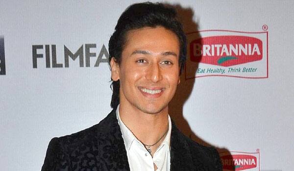 Dont-compare-with-other-I-am-just-two-films-old-says-Tiger-Shroff