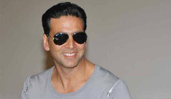 I-am-happy-that-people-loved-the-Trailer-of-Rustom-says-Akshay-Kumar