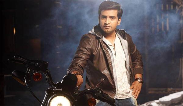 santhanam-full-time-hero-now-a-days