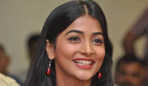 Pooja-Hegde-has-been-diagnosed-with-Dengue