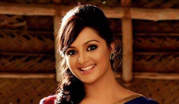 manju-warrier-favorite-lotion-is-nagercoil