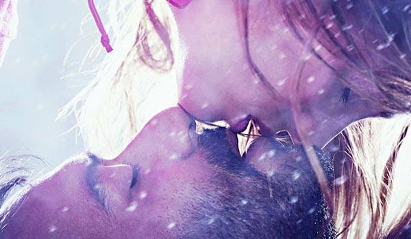 Ajay-Devgns-first-on-screen-kiss-in-Film-Shivaay