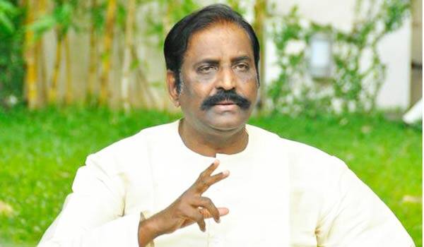 vairamuthu-honours-both-the-chief-ministers-and-prays-for-the-speedy-recovery-of-tamil-nadu-cm