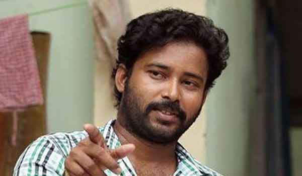 attakathi-dinesh-movie-contains-8-fight-scenes