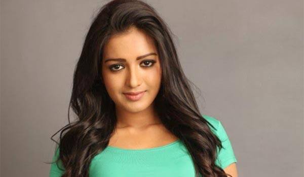 Is-catherine-tresa-out-in-chiranjeevi-movie-because-of-chiranjeevi-daughter
