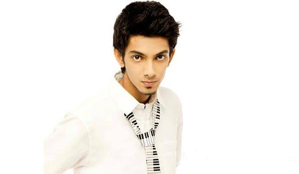 im-scared-of--ghost-says-anirudh-in-remo-telugu-audio-launch