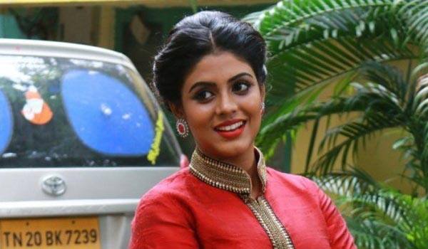 as-iniya-gained-weight-she-lost-her-movie-changes