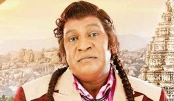 vadivelu-dialogues-in--kathi-sandai-movie-made-all-college-students-pay-attention