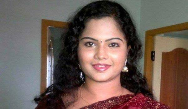 Geethanjali-to-shift-her-house-to-chennai