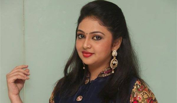 Arundhathi-nair-acted-different-role-in-Saithan