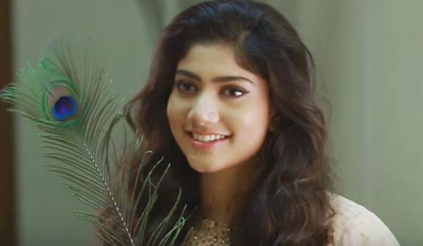 saipallavi-again-made-a-issue-with-the-producers