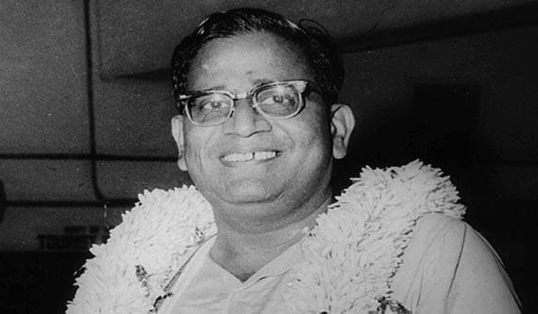 ghantasala-was-in-person-for-18-months-for-independence-of-india
