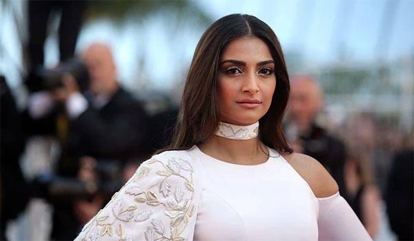 sonam-kapoor-was-very-disappointed-with-the-abuse--case-of-children