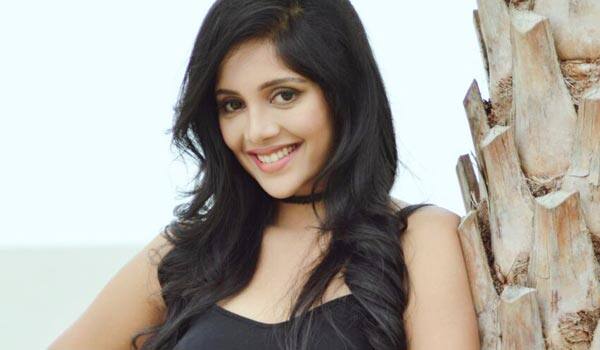 milana-a-new-actress-to-tamil-industry