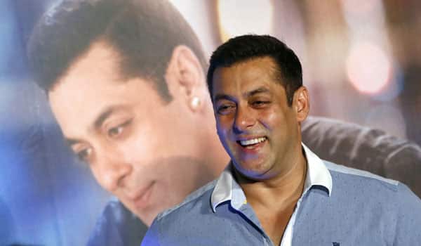 Salman-Khan-will-be-seen-playing-role-of-father-in-his-next-film
