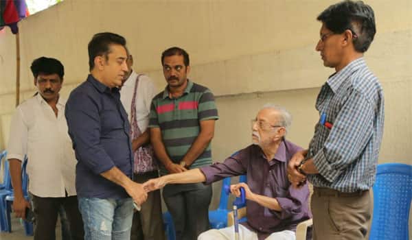 Kamal-pay-respects-to-his-sister-in-law-Geethamani