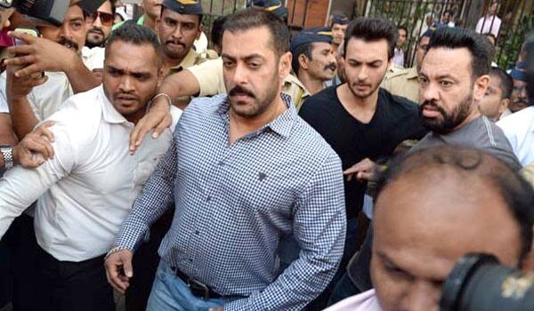Salman-released-in-arms-case