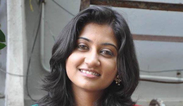 again-a-malayalam-actress-to-act-in-tamil-movies