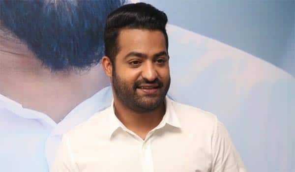 junior-ntr-to-try-to-have-six-pack-for-his-next-movie