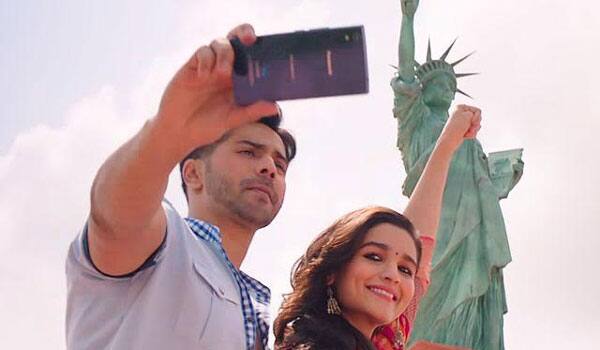 Badrinath-Ki-Dulhania-has-collected-12.25-Crore-on-day-one