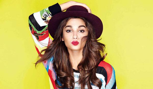 Alia-revealed-that-real-reason-behind-the-delay-of-Aashiqui-3