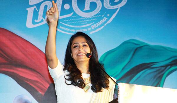 Give-respect-to-women-:-Jyothika-advices-to-directors