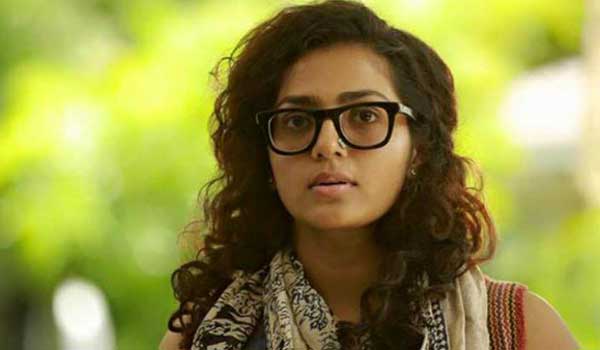 Parvathy-refuse-that-she-raise-her-salary