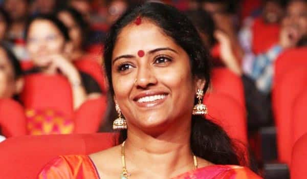 Actress-Eswari-expressed-her-happiness-while-acting-with-Rajini