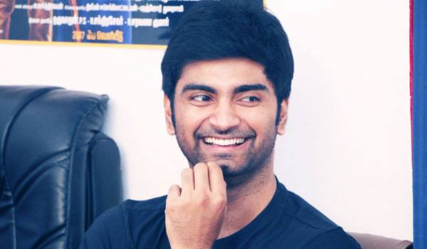Dont-compare-with-my-father-says-Atharva